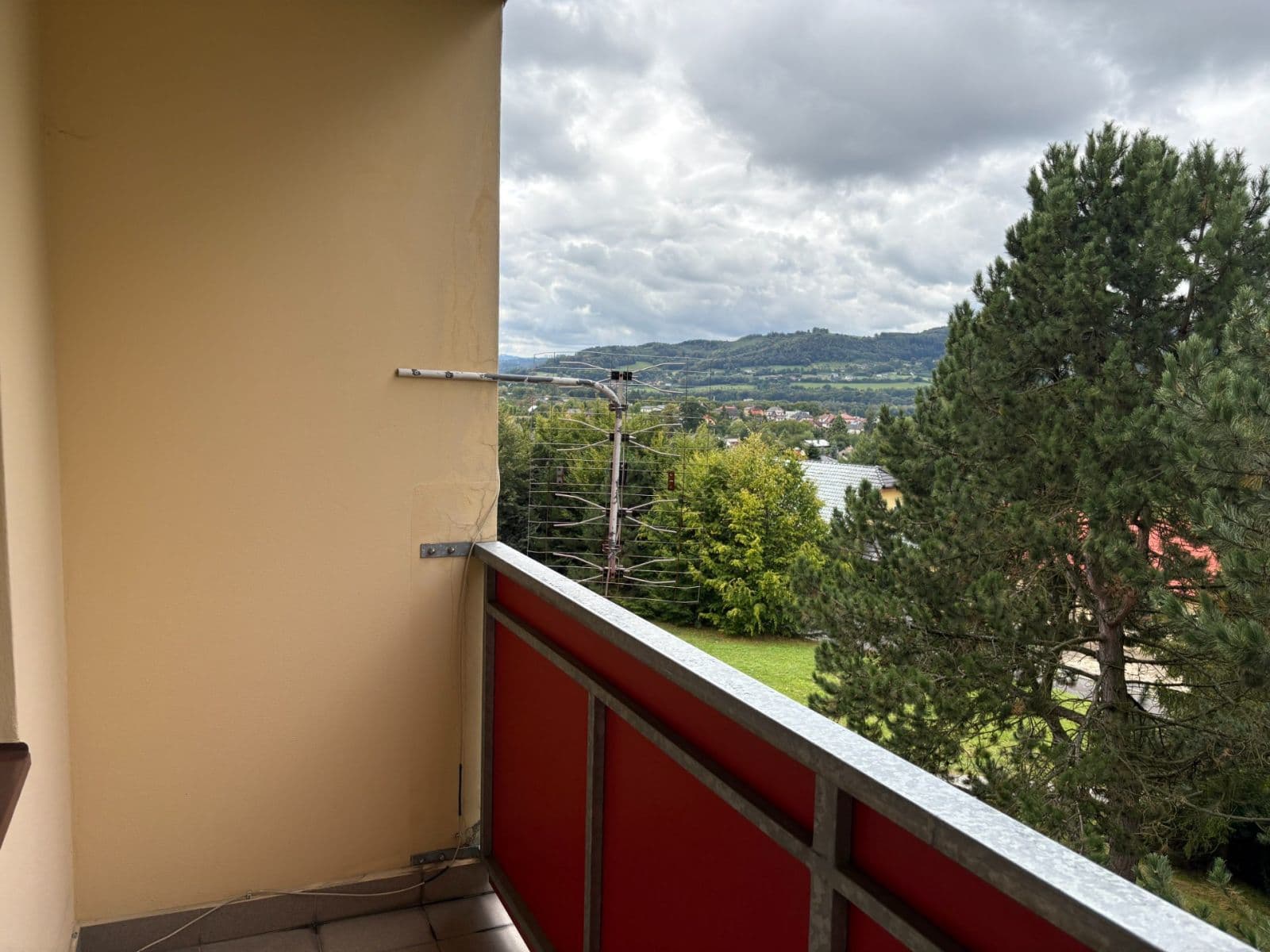 Prodej bytu 3+1 73 m², Luční, Valašské Meziříčí, Zlínský kraj Prodej bytu 3+1 73 m², Luční, Valašské Meziříčí, Zlínský kraj