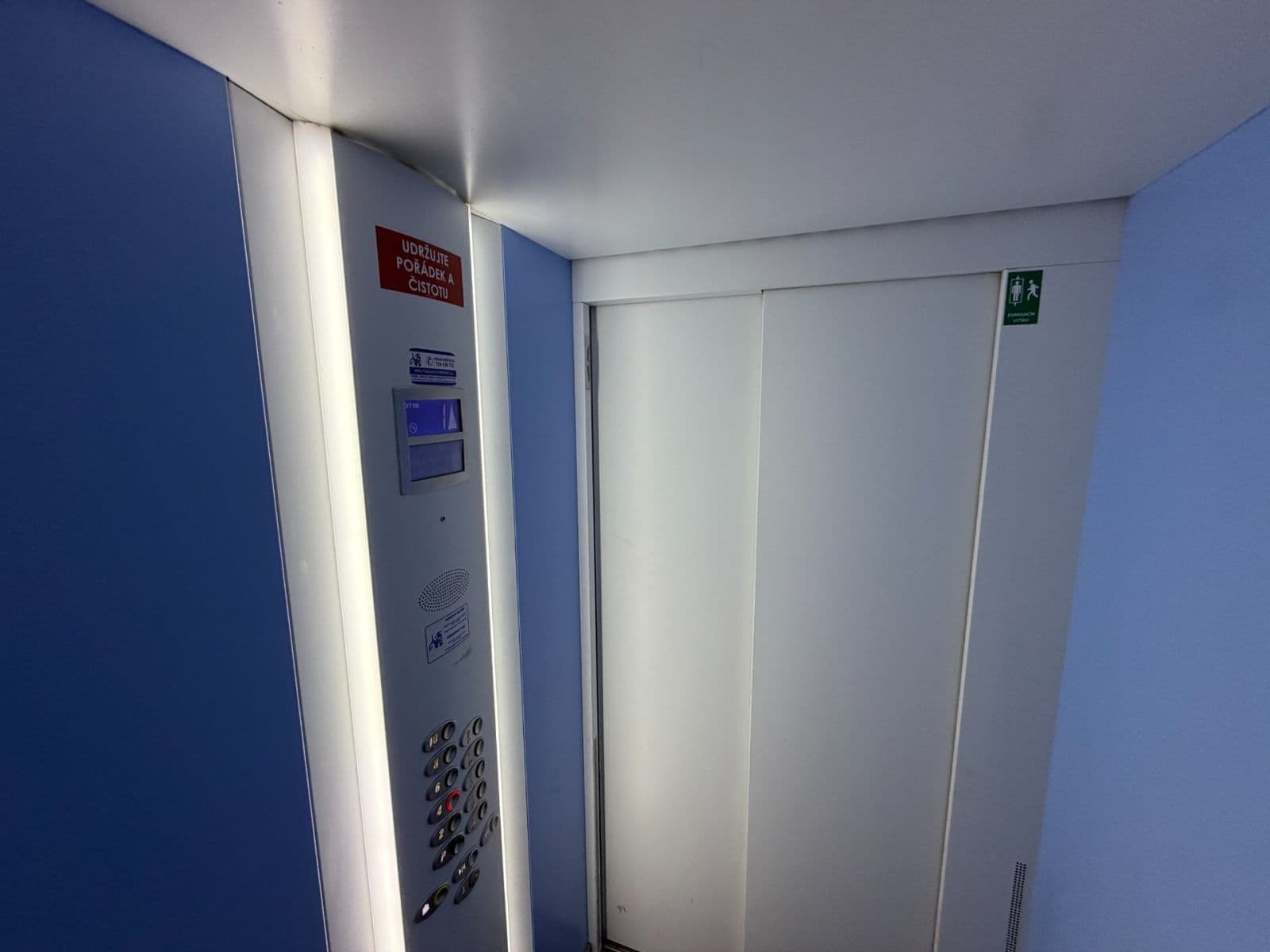 Pronájem bytu 2+kk 49 m², Hornoměcholupská, Praha, Praha Pronájem bytu 2+kk 49 m², Hornoměcholupská, Praha, Praha