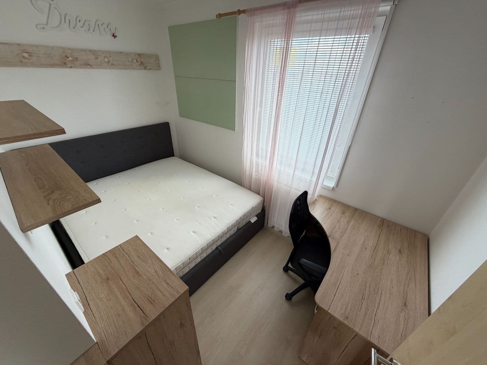 Pronájem bytu 2+kk 49 m², Hornoměcholupská, Praha, Praha Pronájem bytu 2+kk 49 m², Hornoměcholupská, Praha, Praha