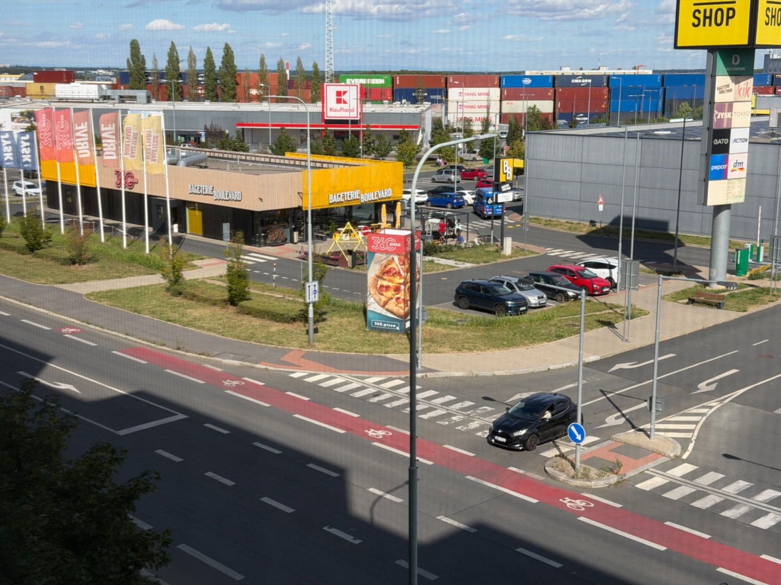 Pronájem bytu 2+kk 49 m², Hornoměcholupská, Praha, Praha Pronájem bytu 2+kk 49 m², Hornoměcholupská, Praha, Praha