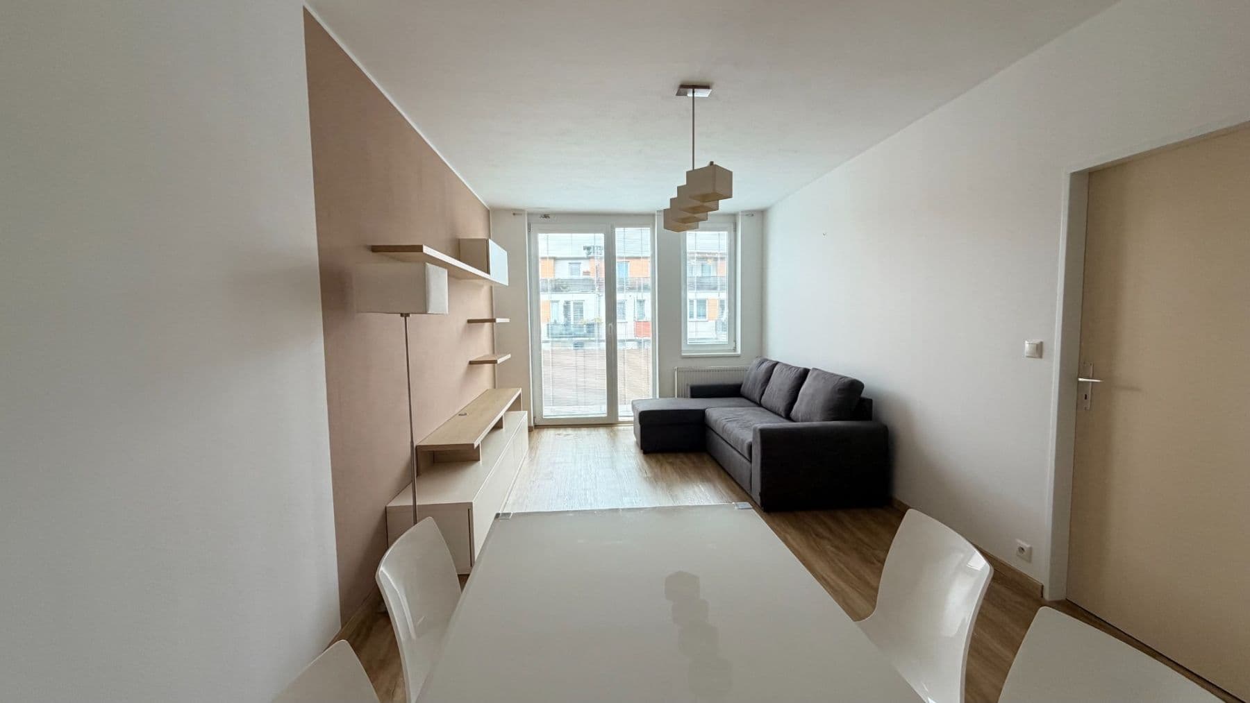 Pronájem bytu 2+kk 53 m², Terezínská, Praha, Praha Pronájem bytu 2+kk 53 m², Terezínská, Praha, Praha
