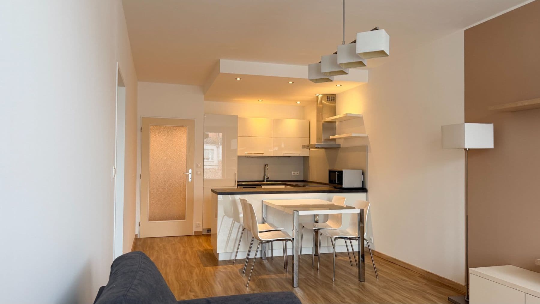 Pronájem bytu 2+kk 53 m², Terezínská, Praha, Praha Pronájem bytu 2+kk 53 m², Terezínská, Praha, Praha