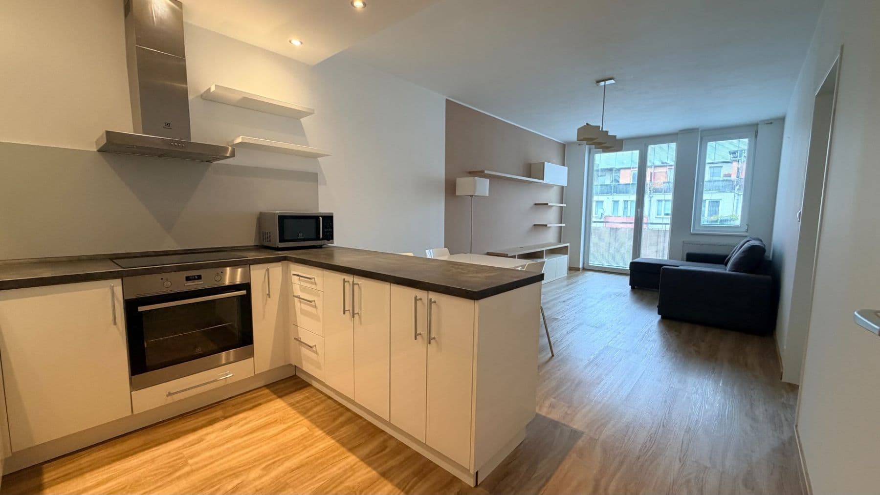 Pronájem bytu 2+kk 53 m², Terezínská, Praha, Praha Pronájem bytu 2+kk 53 m², Terezínská, Praha, Praha