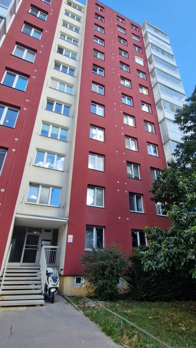 Pronájem bytu 2+kk 45 m², Velkopavlovická, Brno, Jihomoravský kraj Pronájem bytu 2+kk 45 m², Velkopavlovická, Brno, Jihomoravský kraj