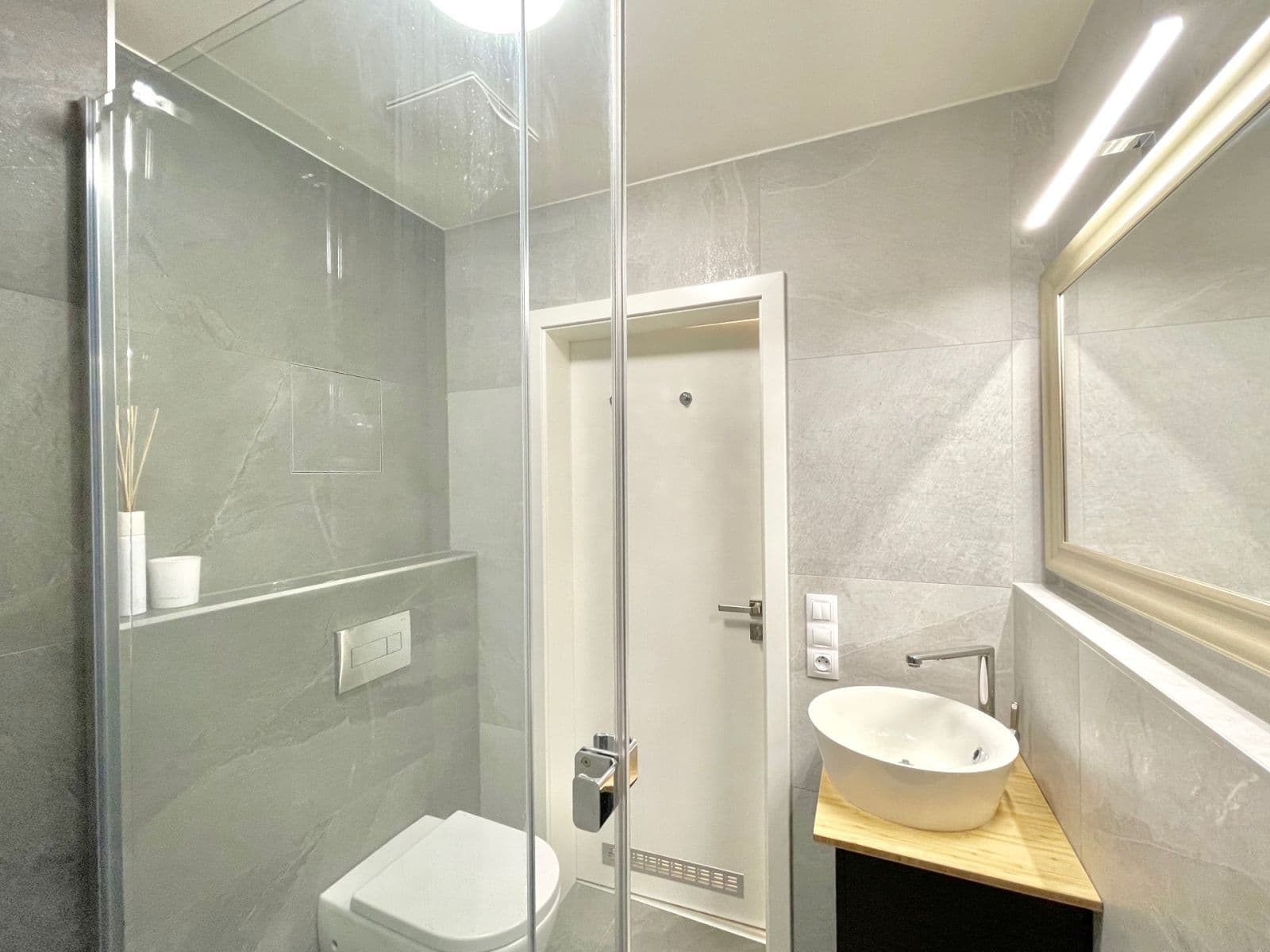 Pronájem bytu 2+kk 53 m², Nekvasilova, Praha, Praha Pronájem bytu 2+kk 53 m², Nekvasilova, Praha, Praha