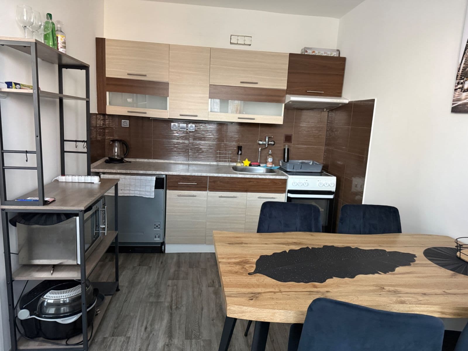 Pronájem bytu 3+1 70 m², Alejní, Teplice, Ústecký kraj Pronájem bytu 3+1 70 m², Alejní, Teplice, Ústecký kraj