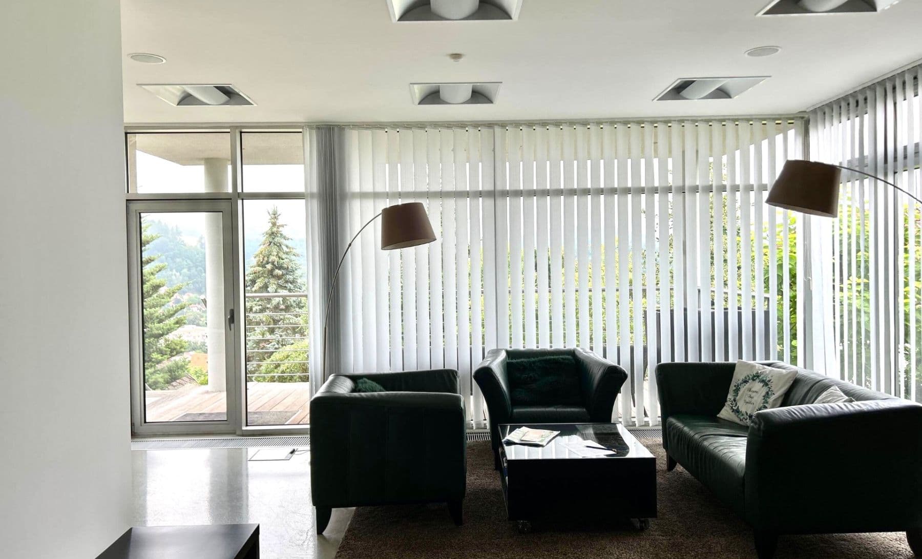 Pronájem bytu 150 m², Rožmberská, Český Krumlov, Jihočeský kraj Pronájem bytu 150 m², Rožmberská, Český Krumlov, Jihočeský kraj