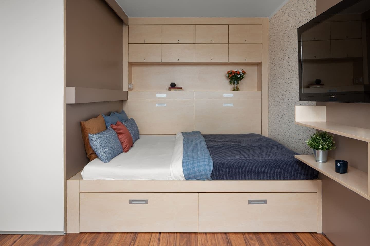 Pronájem bytu 1+kk 30 m², Molákova, Praha, Praha Pronájem bytu 1+kk 30 m², Molákova, Praha, Praha
