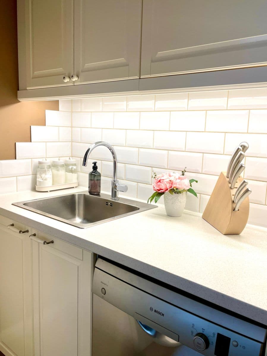 Prodej bytu 4+kk 96 m², Zbrojnická, Karlovy Vary, Karlovarský kraj Prodej bytu 4+kk 96 m², Zbrojnická, Karlovy Vary, Karlovarský kraj