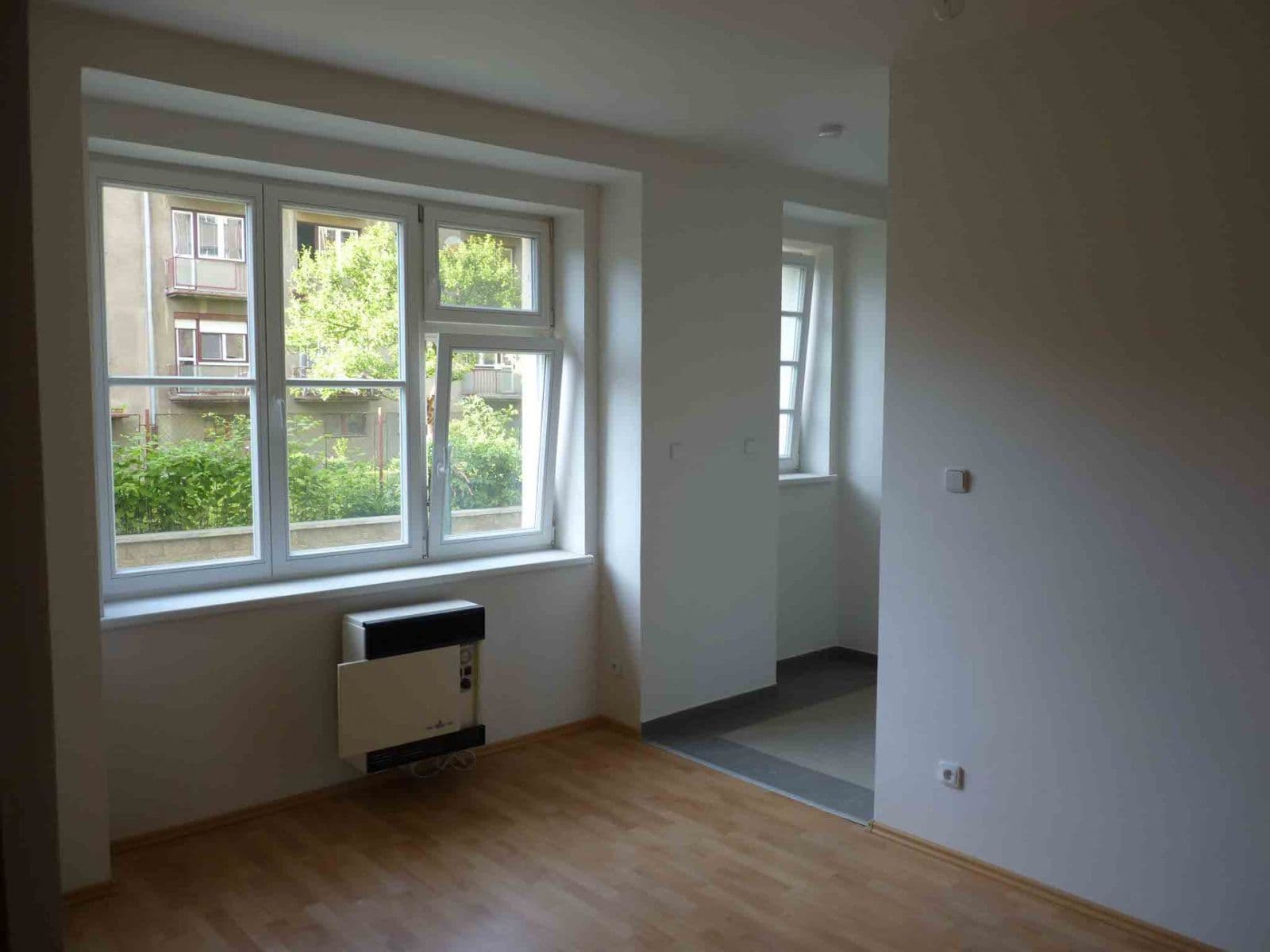 Pronájem bytu 2+kk 43 m², Slávy Horníka, Praha, Praha Pronájem bytu 2+kk 43 m², Slávy Horníka, Praha, Praha