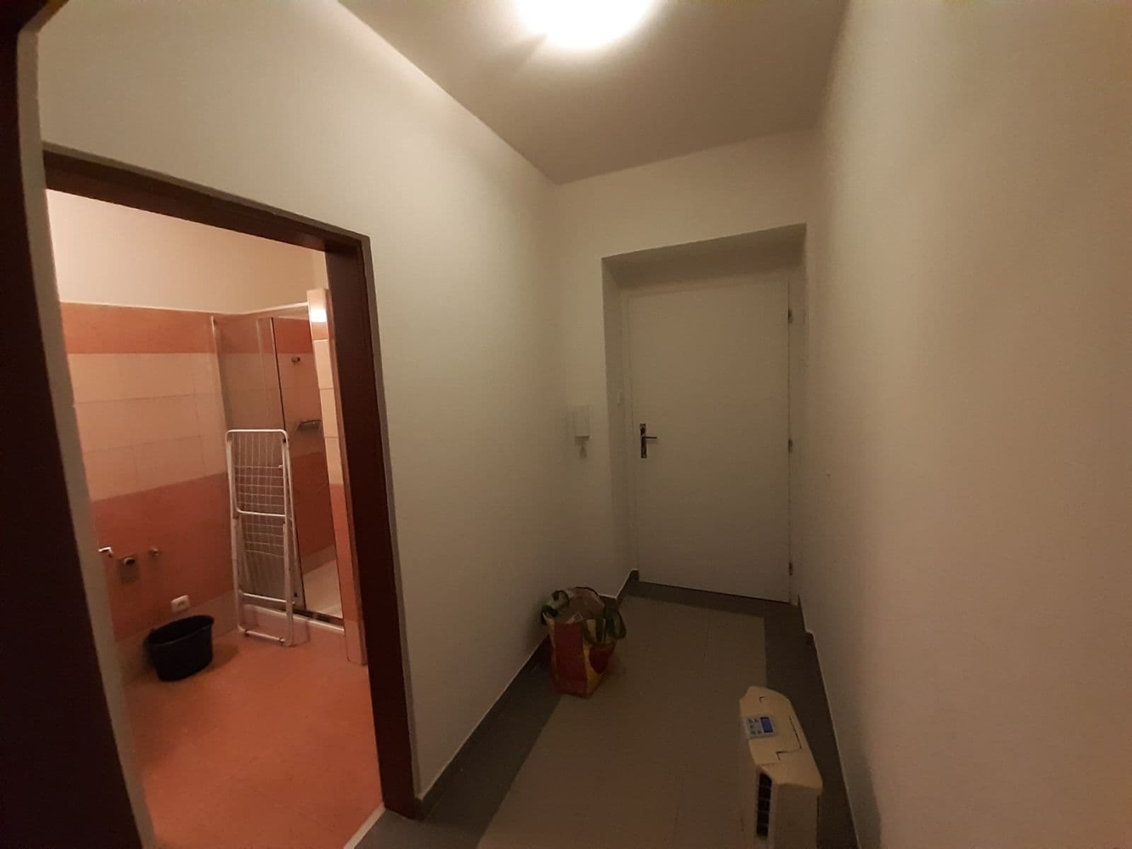 Pronájem bytu 2+kk 43 m², Slávy Horníka, Praha, Praha Pronájem bytu 2+kk 43 m², Slávy Horníka, Praha, Praha
