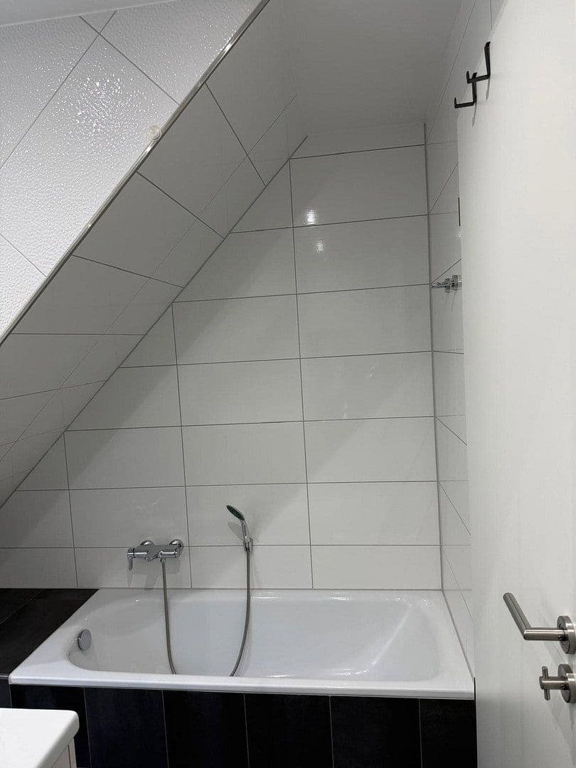 Pronájem domu 122 m², pozemek 387 m², Stange-Freerks-Str. 5a, Vastorf, Dolní Sasko Pronájem domu 122 m², pozemek 387 m², Stange-Freerks-Str. 5a, Vastorf, Dolní Sasko