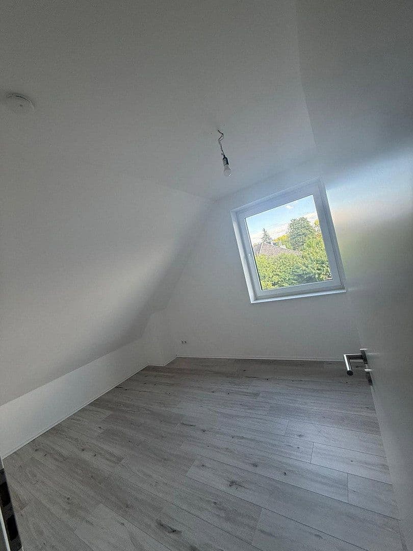 Pronájem domu 122 m², pozemek 387 m², Stange-Freerks-Str. 5a, Vastorf, Dolní Sasko Pronájem domu 122 m², pozemek 387 m², Stange-Freerks-Str. 5a, Vastorf, Dolní Sasko