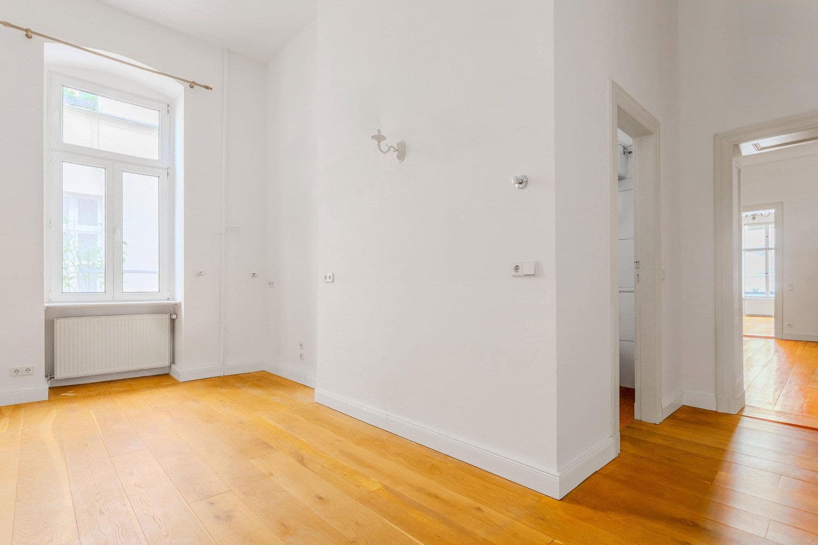 Prodej bytu 4+1 125 m², Urbanstraße 176, Berlin, Berlín Prodej bytu 4+1 125 m², Urbanstraße 176, Berlin, Berlín