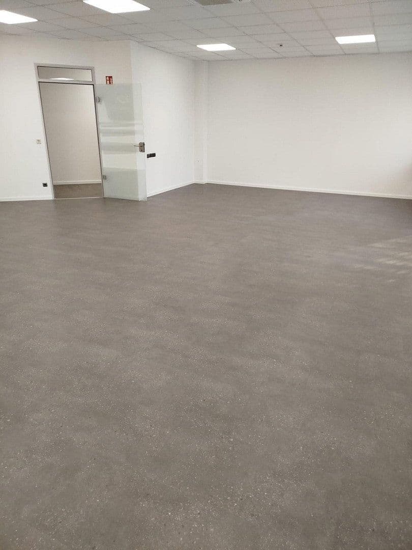 Pronájem kanceláře 400 m², Am Lichtbogen 53, Essen, Severní Porýní-Vestfálsko Pronájem kanceláře 400 m², Am Lichtbogen 53, Essen, Severní Porýní-Vestfálsko