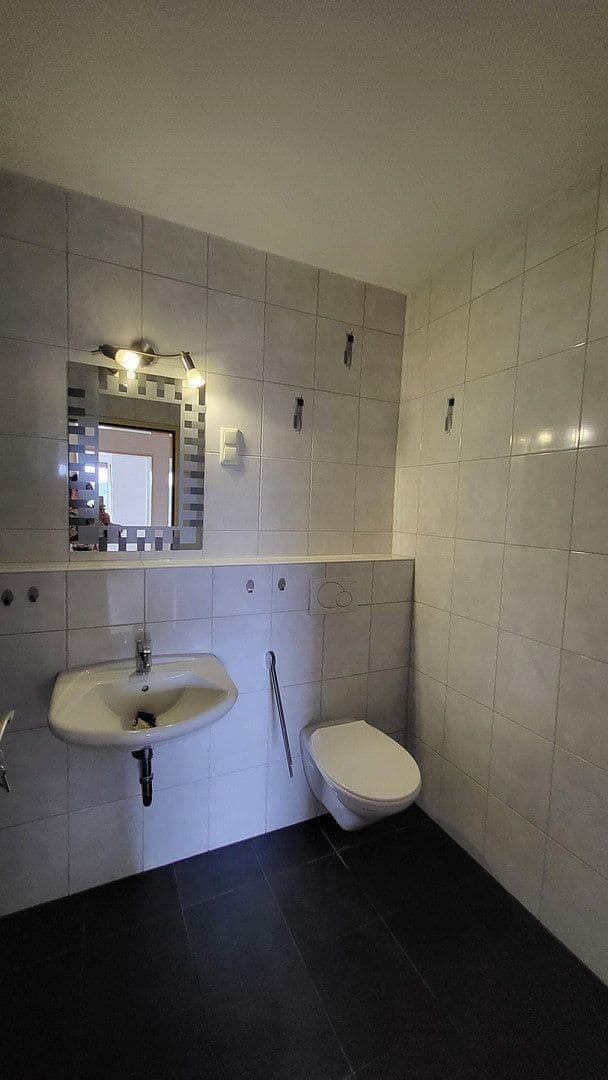 Prodej bytu 3+1 78 m², Saarbrücken, Země Sársko Prodej bytu 3+1 78 m², Saarbrücken, Země Sársko