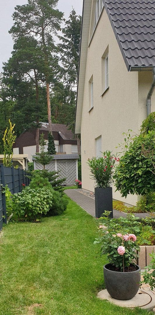 Prodej domu 131 m², pozemek 331 m², Berlin, Berlín Prodej domu 131 m², pozemek 331 m², Berlin, Berlín