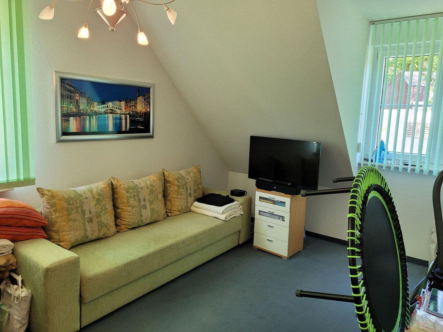 Prodej domu 131 m², pozemek 331 m², Berlin, Berlín Prodej domu 131 m², pozemek 331 m², Berlin, Berlín