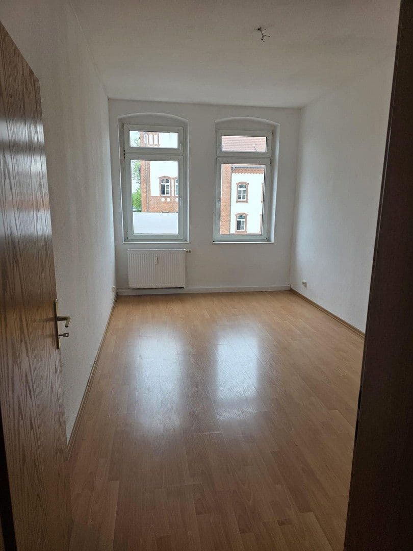 Pronájem bytu 2+1 58 m², Merseburgerstr. 197, Halle, Sasko-Anhaltsko Pronájem bytu 2+1 58 m², Merseburgerstr. 197, Halle, Sasko-Anhaltsko