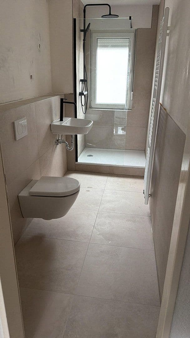 Pronájem bytu 2+1 60 m², Frankfurt, Hessen Pronájem bytu 2+1 60 m², Frankfurt, Hessen