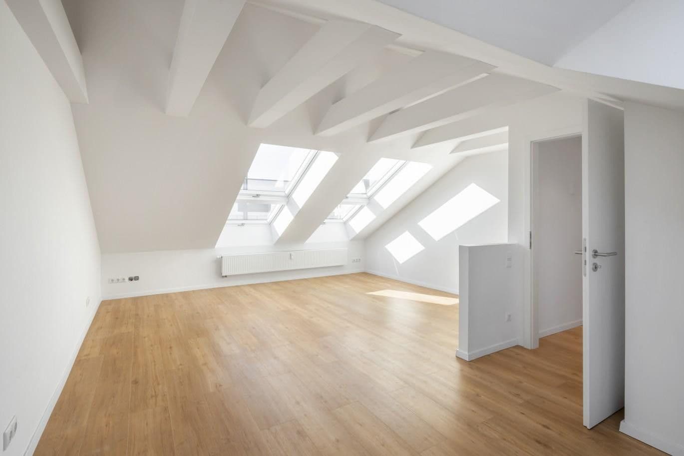 Prodej bytu 2+1 46 m², Germering, Bavorsko Prodej bytu 2+1 46 m², Germering, Bavorsko