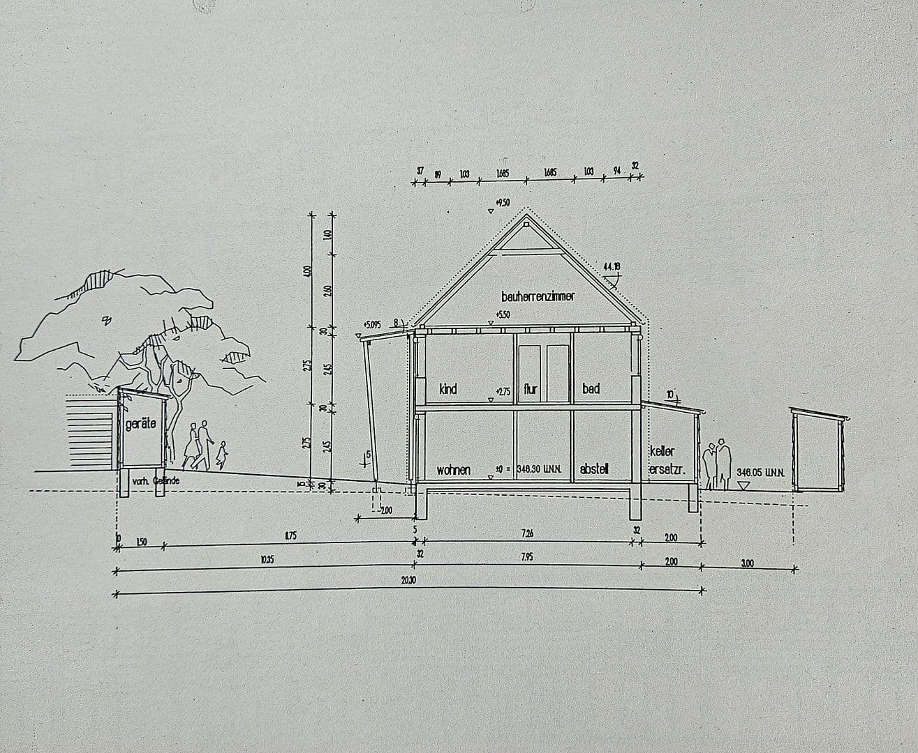 Prodej domu 103 m², pozemek 171 m², Etzelstraße 15, Roth, Bavorsko Prodej domu 103 m², pozemek 171 m², Etzelstraße 15, Roth, Bavorsko