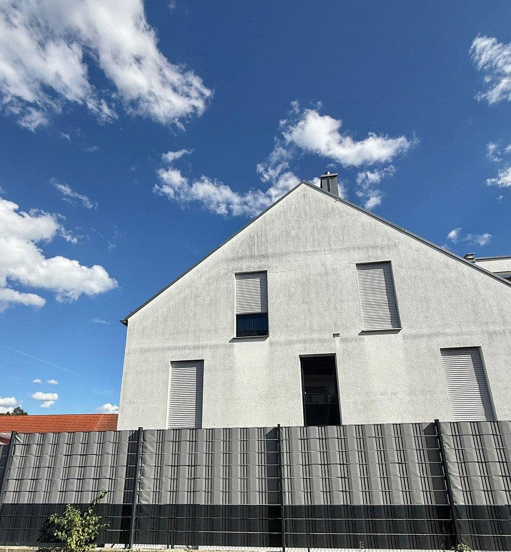 Pronájem bytu 4+1 150 m², Hamppstraße 7a, Au in der Hallertau, Bavorsko Pronájem bytu 4+1 150 m², Hamppstraße 7a, Au in der Hallertau, Bavorsko