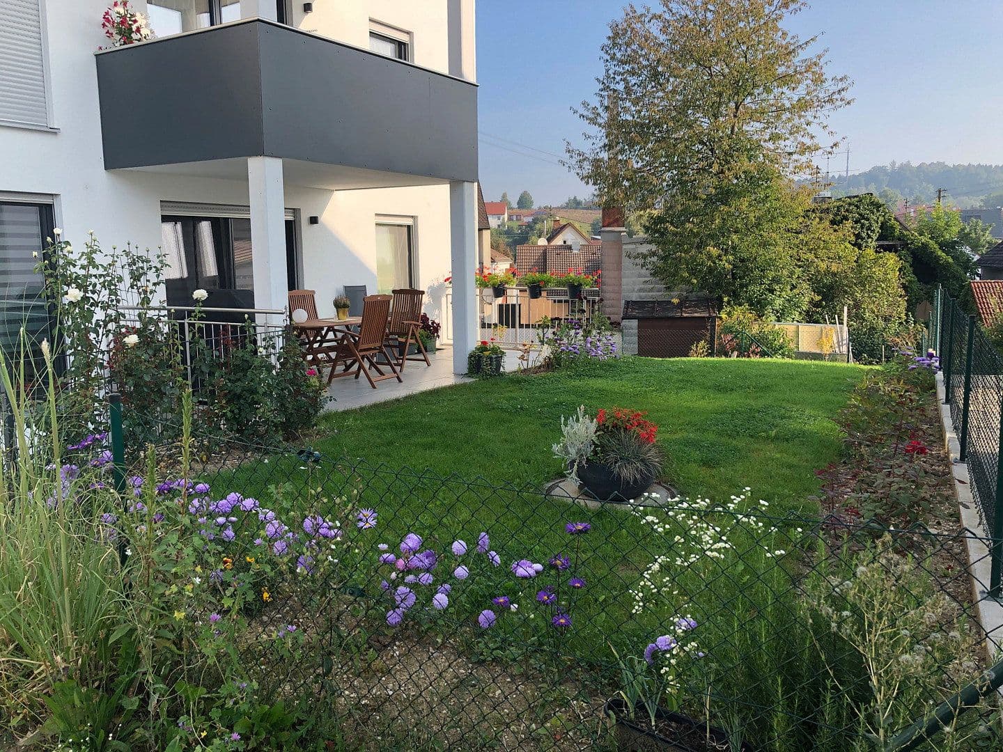 Pronájem bytu 4+1 150 m², Hamppstraße 7a, Au in der Hallertau, Bavorsko Pronájem bytu 4+1 150 m², Hamppstraße 7a, Au in der Hallertau, Bavorsko