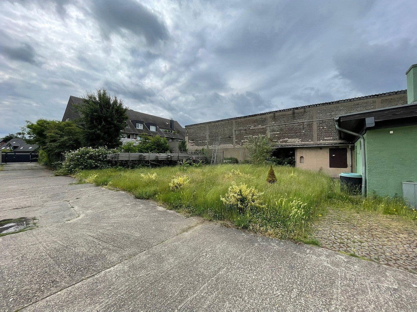 Pronájem pozemku 2.635 m², Oberhausen, Severní Porýní-Vestfálsko Pronájem pozemku 2.635 m², Oberhausen, Severní Porýní-Vestfálsko