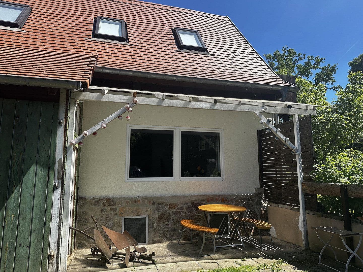 Prodej domu 168 m², pozemek 1.317 m², Meißner Str. 34, Klipphausen, Sasko Prodej domu 168 m², pozemek 1.317 m², Meißner Str. 34, Klipphausen, Sasko