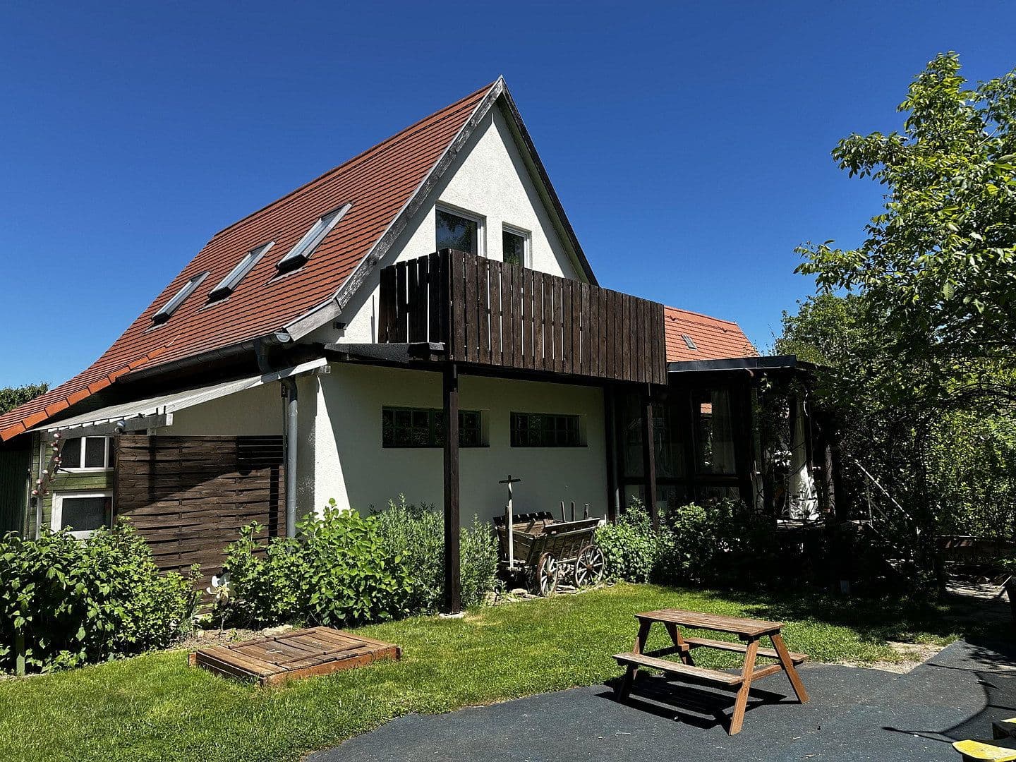 Prodej domu 168 m², pozemek 1.317 m², Meißner Str. 34, Klipphausen, Sasko Prodej domu 168 m², pozemek 1.317 m², Meißner Str. 34, Klipphausen, Sasko