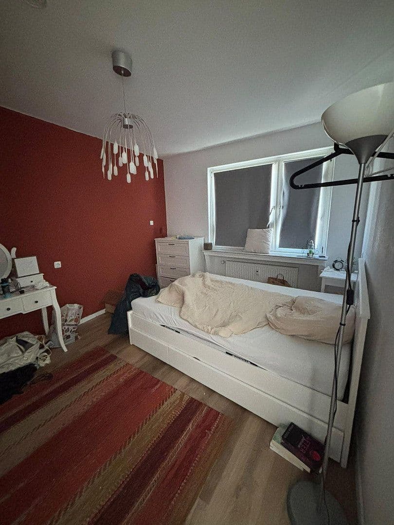 Pronájem bytu 2+kk 45 m², Müllerstr. 1, Essen, Severní Porýní-Vestfálsko Pronájem bytu 2+kk 45 m², Müllerstr. 1, Essen, Severní Porýní-Vestfálsko