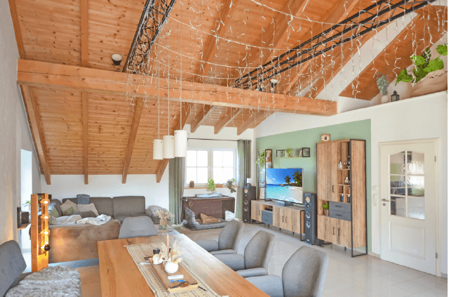 Prodej domu 120 m², pozemek 263 m², Edemissen, Dolní Sasko Prodej domu 120 m², pozemek 263 m², Edemissen, Dolní Sasko