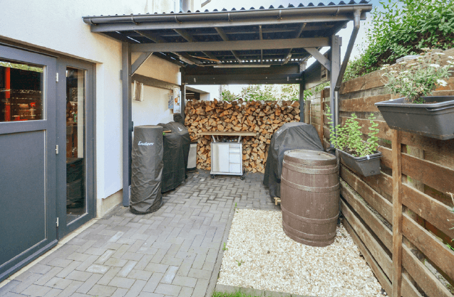 Prodej domu 120 m², pozemek 263 m², Edemissen, Dolní Sasko Prodej domu 120 m², pozemek 263 m², Edemissen, Dolní Sasko