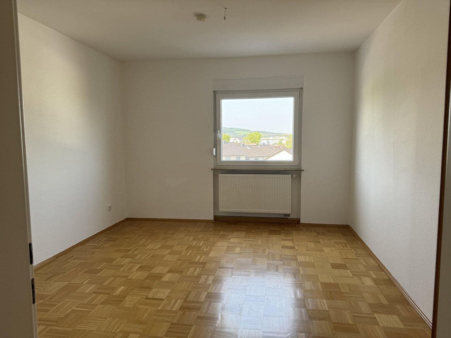 Prodej bytu 3+1 80 m², Holbeinstraße 113, Bad Kreuznach, Porýní-Falc Prodej bytu 3+1 80 m², Holbeinstraße 113, Bad Kreuznach, Porýní-Falc