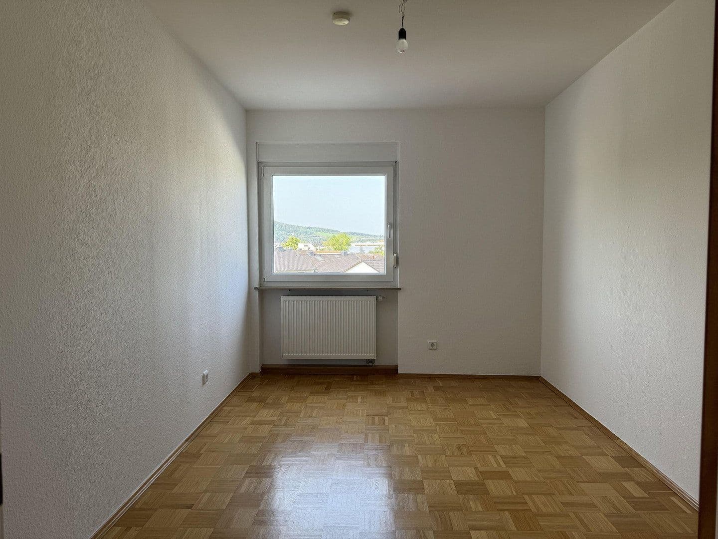 Prodej bytu 3+1 80 m², Holbeinstraße 113, Bad Kreuznach, Porýní-Falc Prodej bytu 3+1 80 m², Holbeinstraße 113, Bad Kreuznach, Porýní-Falc