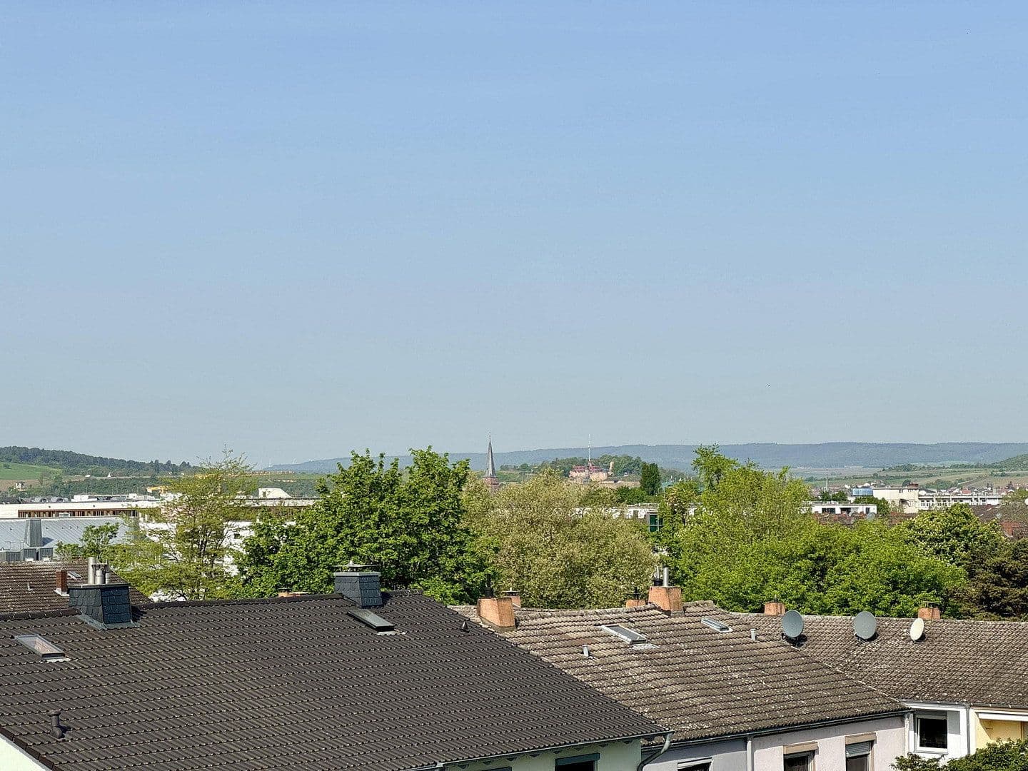 Prodej bytu 3+1 80 m², Holbeinstraße 113, Bad Kreuznach, Porýní-Falc Prodej bytu 3+1 80 m², Holbeinstraße 113, Bad Kreuznach, Porýní-Falc