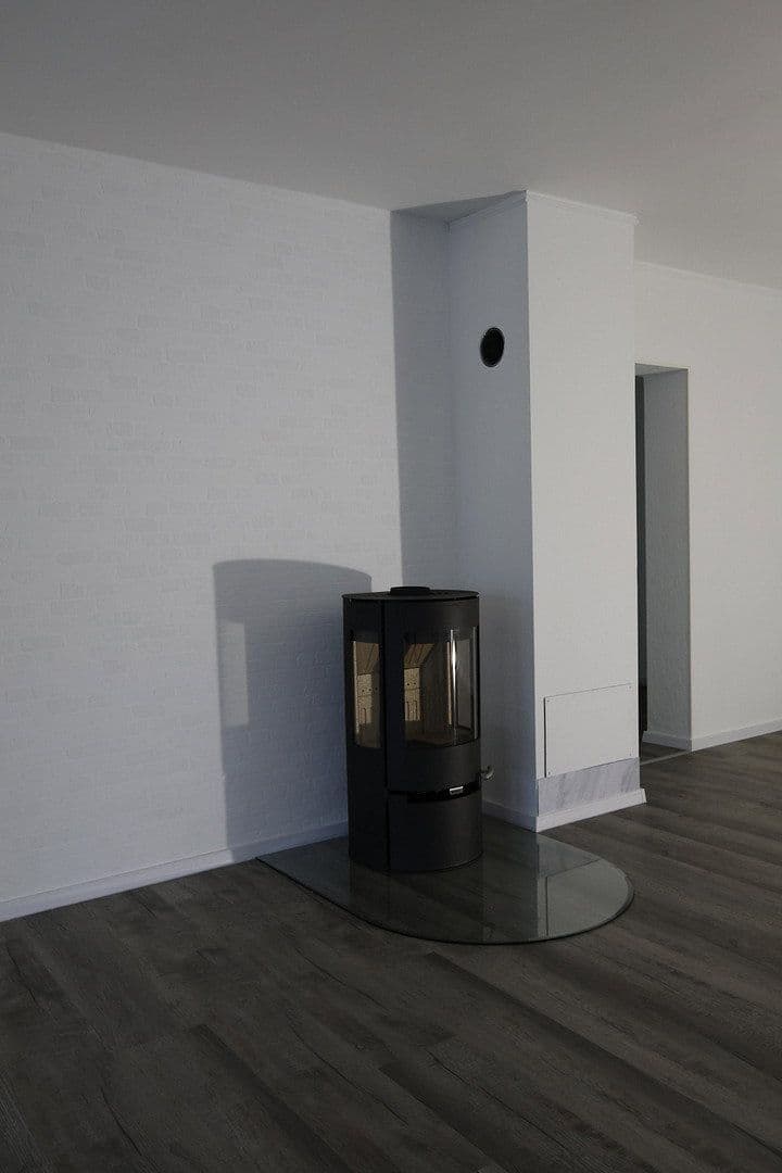 Pronájem bytu 4+1 136 m², Niederzier, Severní Porýní-Vestfálsko Pronájem bytu 4+1 136 m², Niederzier, Severní Porýní-Vestfálsko