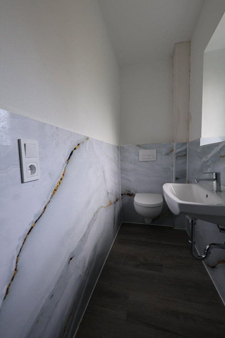Pronájem bytu 4+1 136 m², Niederzier, Severní Porýní-Vestfálsko Pronájem bytu 4+1 136 m², Niederzier, Severní Porýní-Vestfálsko