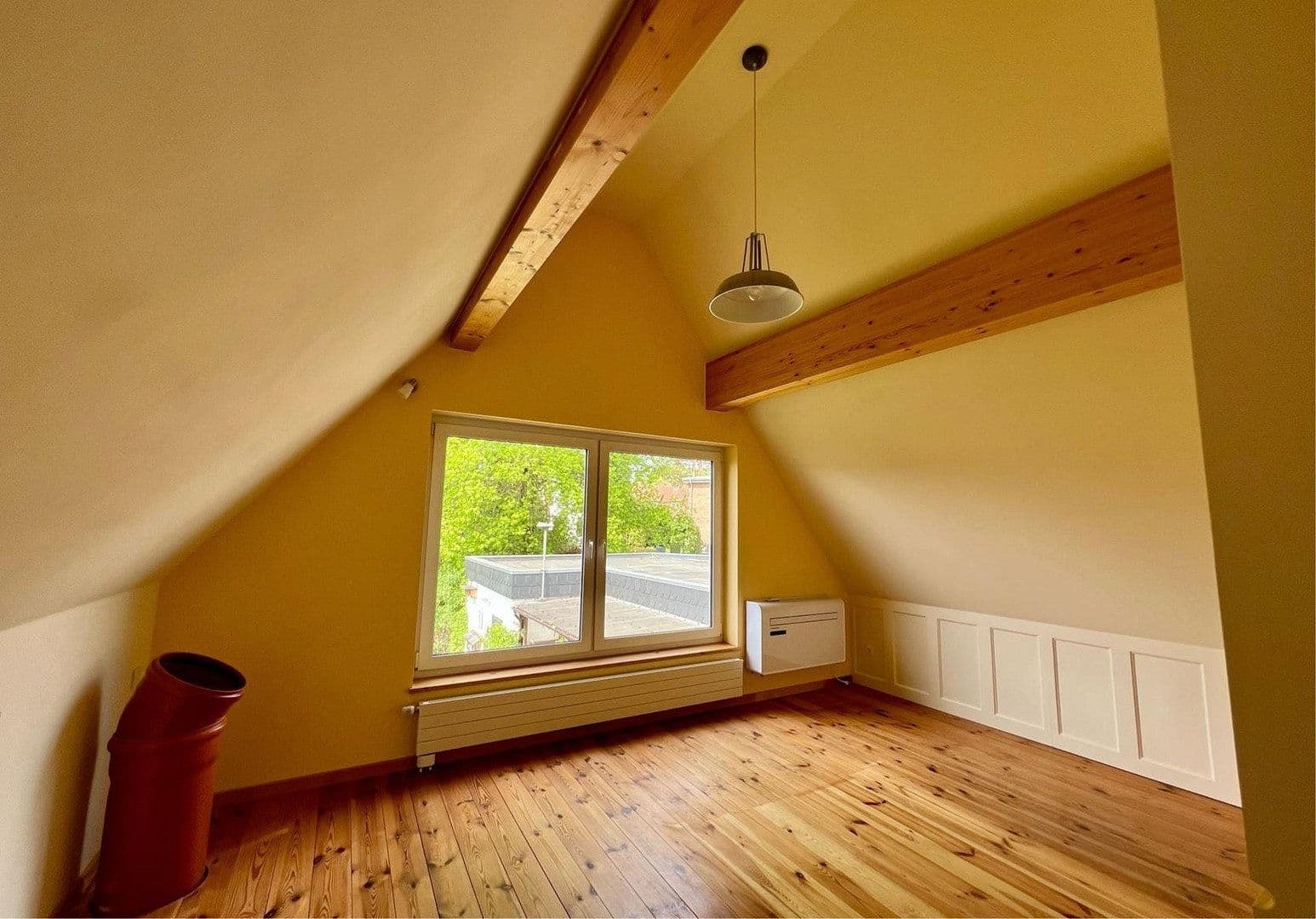 Prodej domu 114 m², pozemek 945 m², Westerweg 2, Gifhorn, Dolní Sasko Prodej domu 114 m², pozemek 945 m², Westerweg 2, Gifhorn, Dolní Sasko