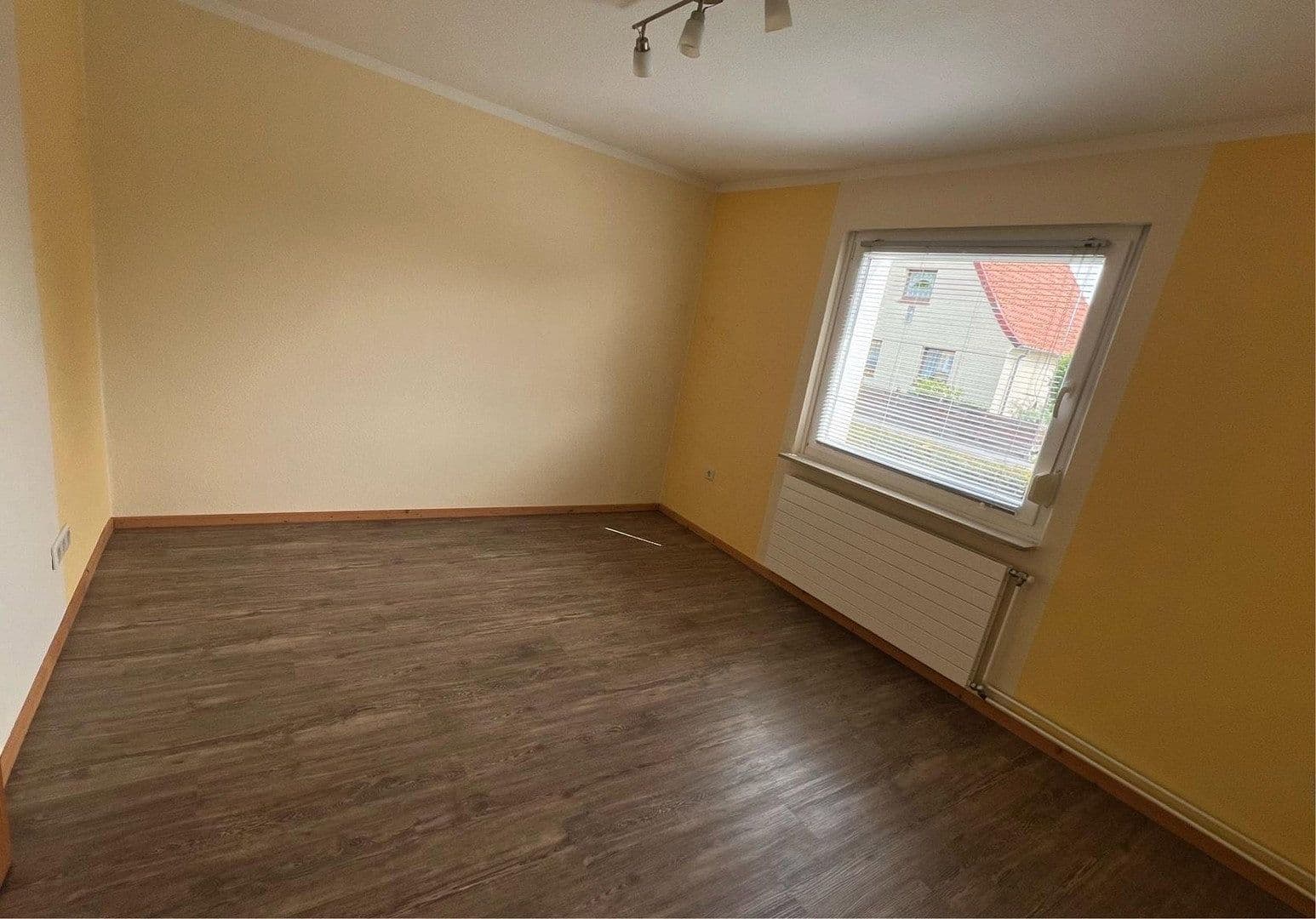 Prodej domu 114 m², pozemek 945 m², Westerweg 2, Gifhorn, Dolní Sasko Prodej domu 114 m², pozemek 945 m², Westerweg 2, Gifhorn, Dolní Sasko