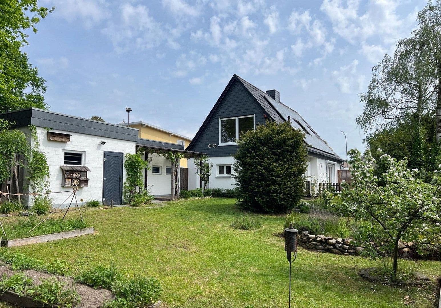 Prodej domu 114 m², pozemek 945 m², Westerweg 2, Gifhorn, Dolní Sasko Prodej domu 114 m², pozemek 945 m², Westerweg 2, Gifhorn, Dolní Sasko