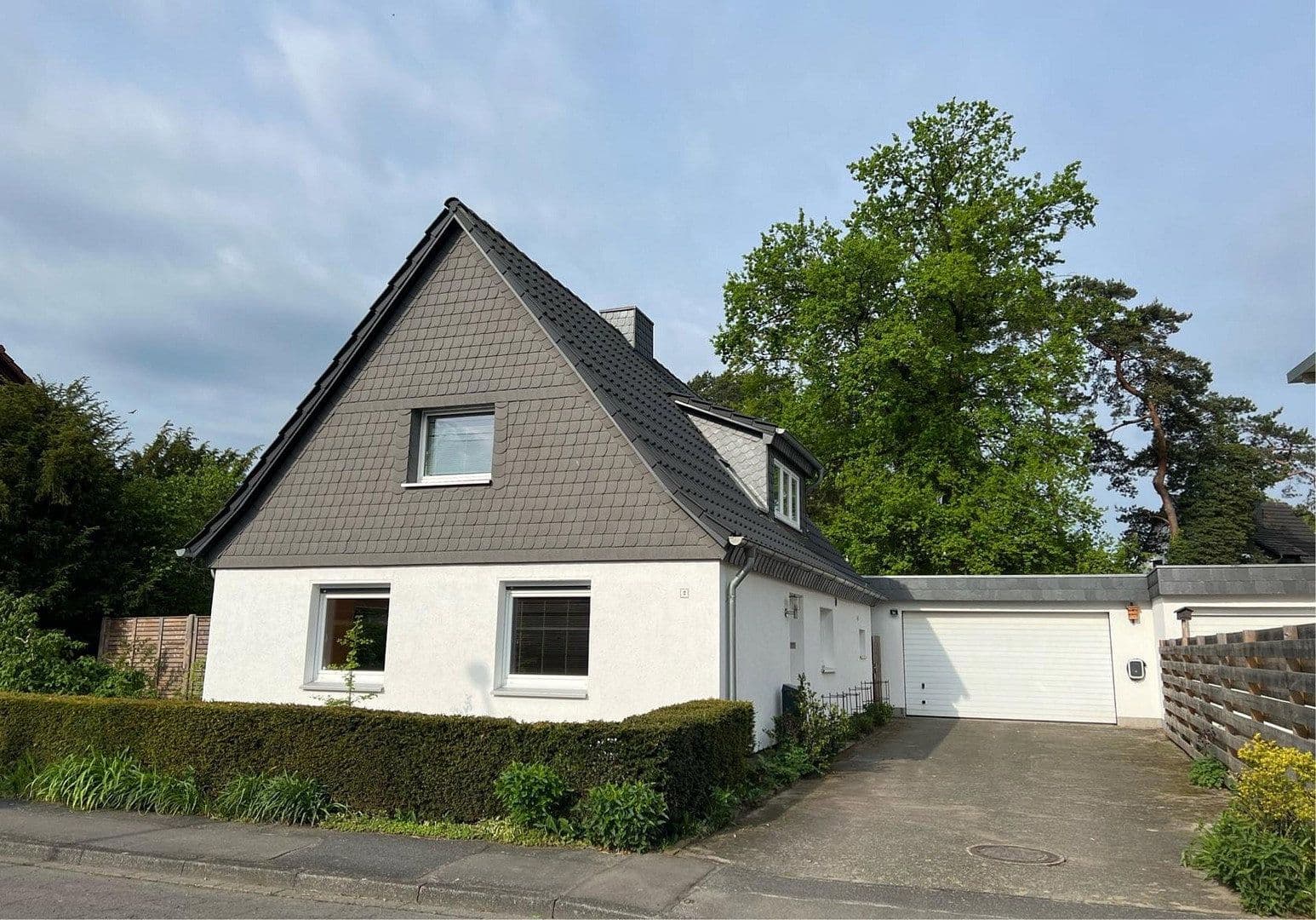 Prodej domu 114 m², pozemek 945 m², Westerweg 2, Gifhorn, Dolní Sasko Prodej domu 114 m², pozemek 945 m², Westerweg 2, Gifhorn, Dolní Sasko