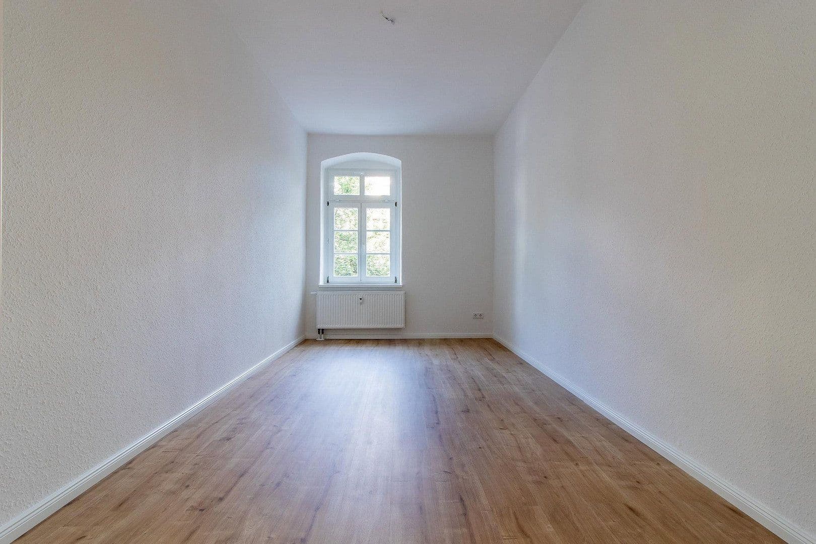 Prodej bytu 3+1 81 m², Agricolastr., Chemnitz, Sasko Prodej bytu 3+1 81 m², Agricolastr., Chemnitz, Sasko