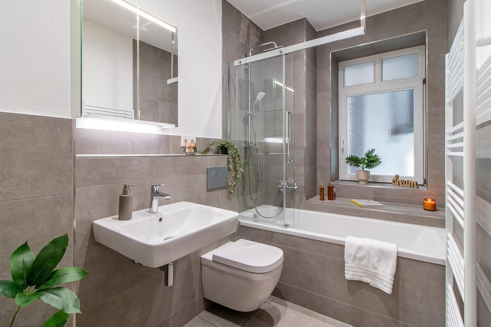 Prodej bytu 3+1 81 m², Agricolastr., Chemnitz, Sasko Prodej bytu 3+1 81 m², Agricolastr., Chemnitz, Sasko
