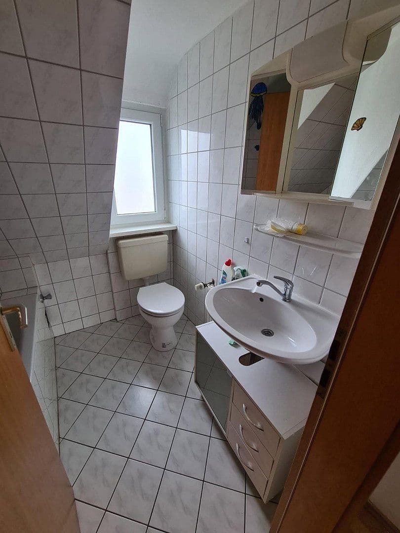 Prodej bytu 3+1 65 m², Brühlstraße 13/2, Mögglingen, Bádensko-Württembersko Prodej bytu 3+1 65 m², Brühlstraße 13/2, Mögglingen, Bádensko-Württembersko