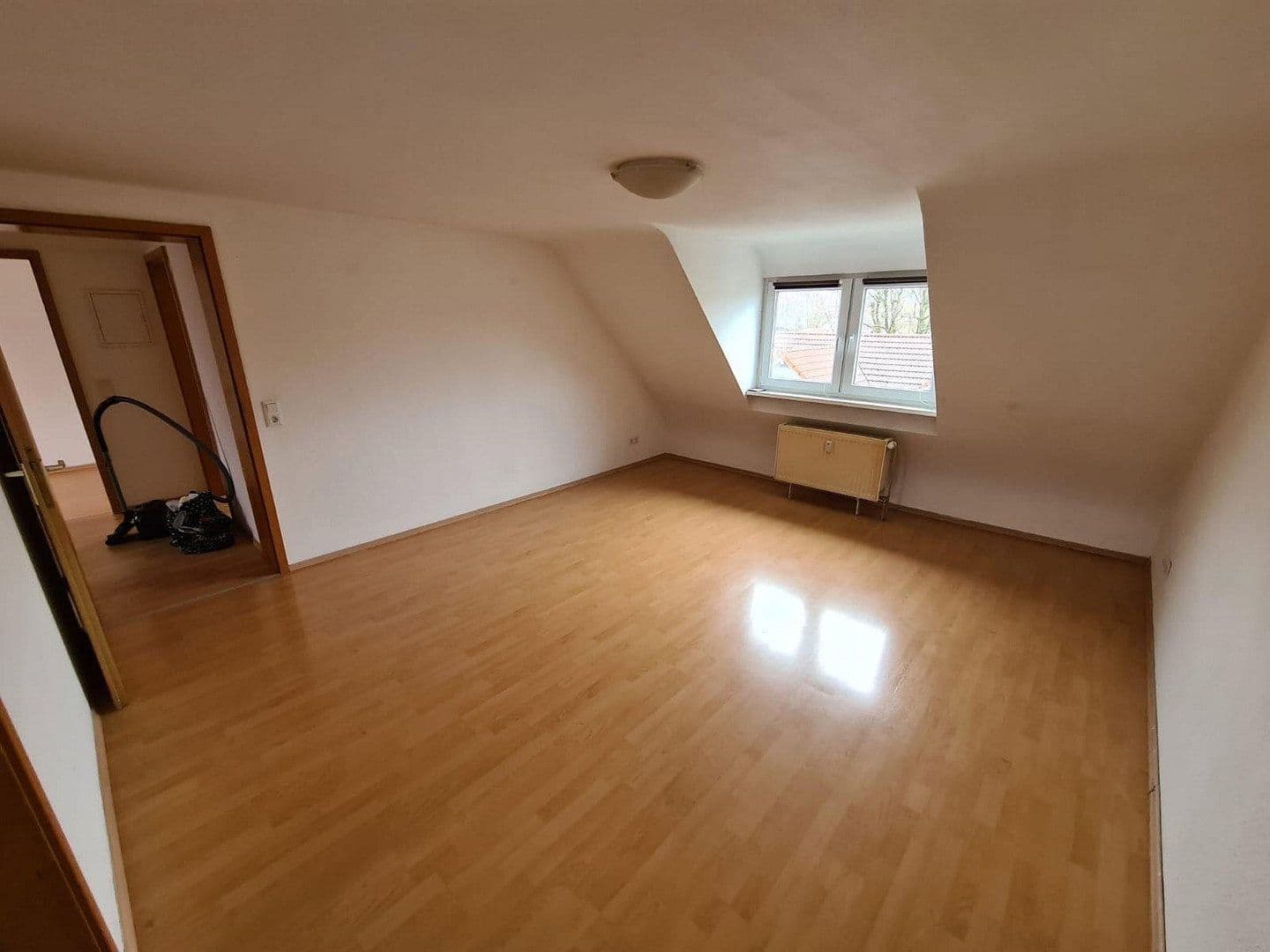 Prodej bytu 3+1 65 m², Brühlstraße 13/2, Mögglingen, Bádensko-Württembersko Prodej bytu 3+1 65 m², Brühlstraße 13/2, Mögglingen, Bádensko-Württembersko
