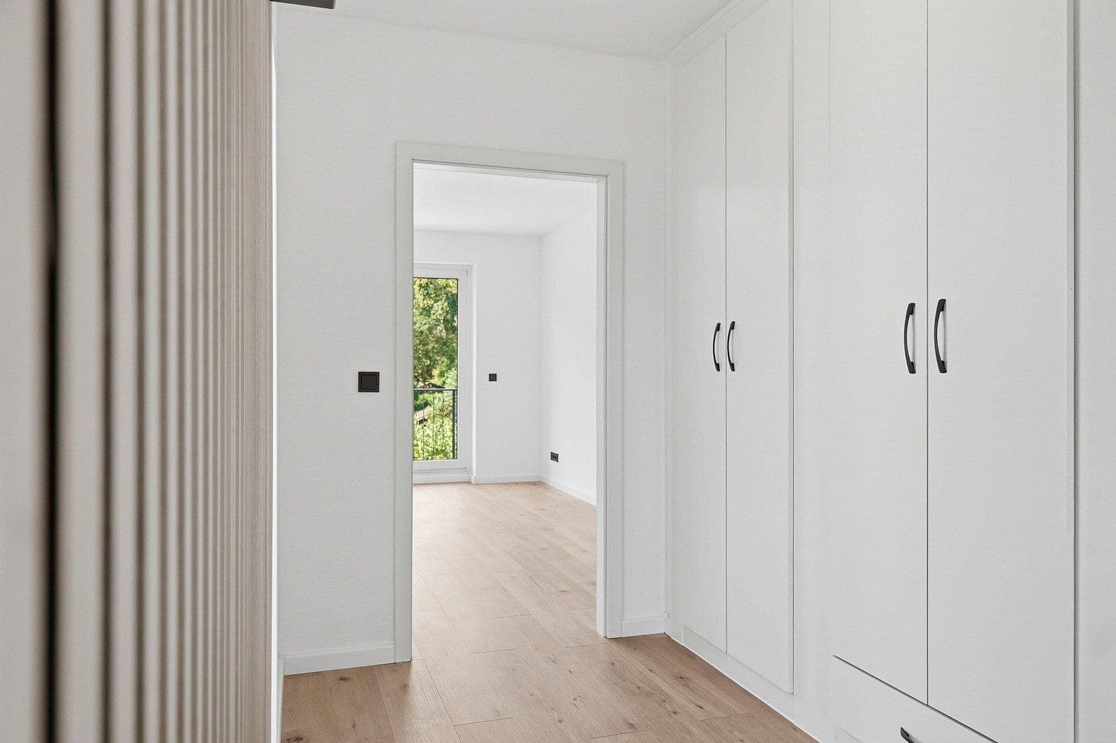Prodej bytu 3+1 75 m², Düsseldorf, Severní Porýní-Vestfálsko Prodej bytu 3+1 75 m², Düsseldorf, Severní Porýní-Vestfálsko