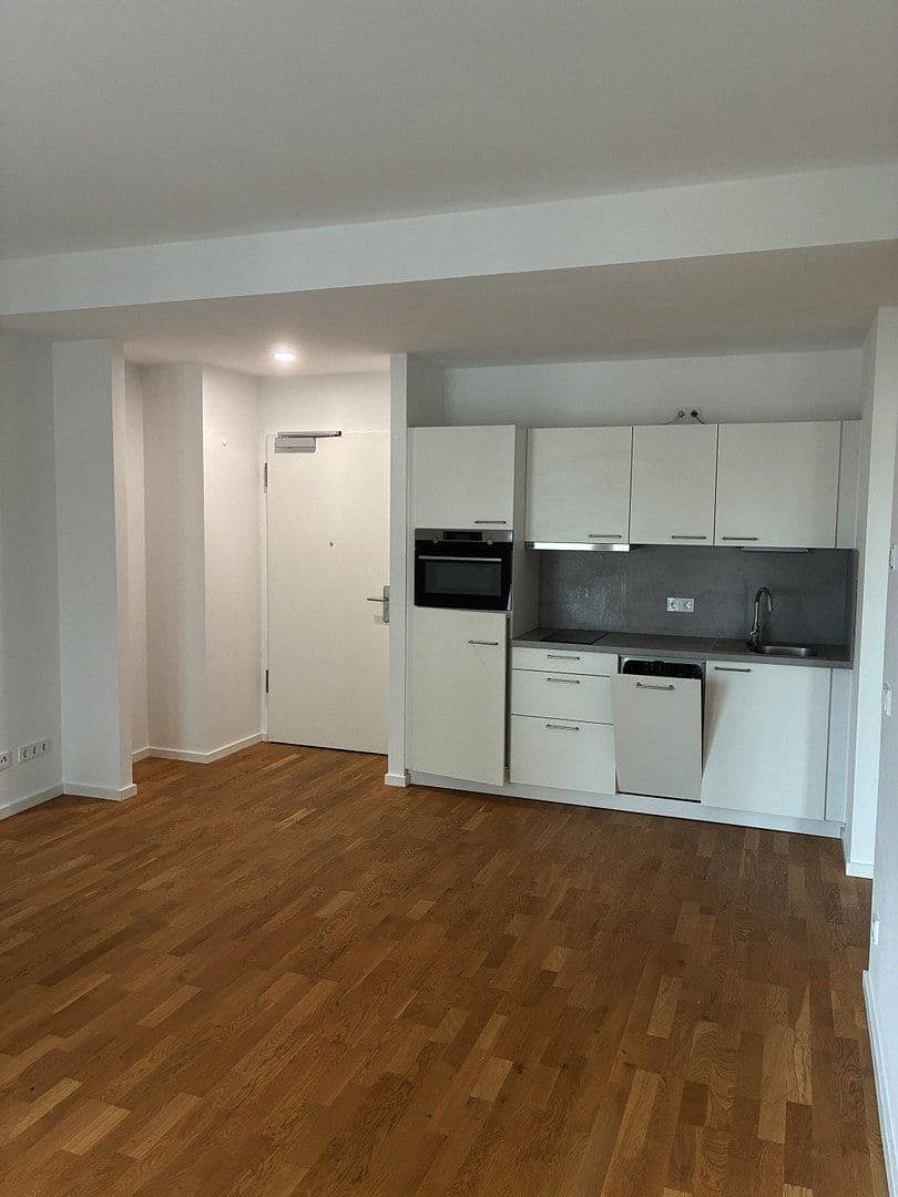Pronájem bytu 2+1 40 m², Berlin, Berlín Pronájem bytu 2+1 40 m², Berlin, Berlín
