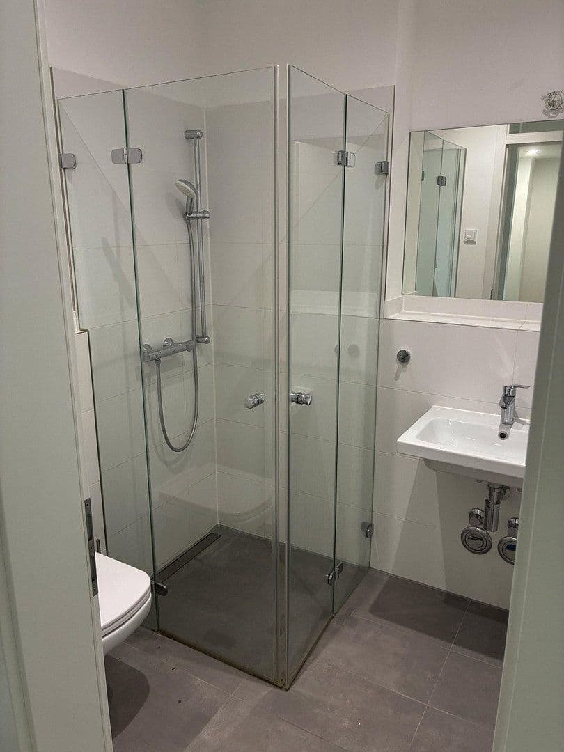 Pronájem bytu 2+1 40 m², Berlin, Berlín Pronájem bytu 2+1 40 m², Berlin, Berlín